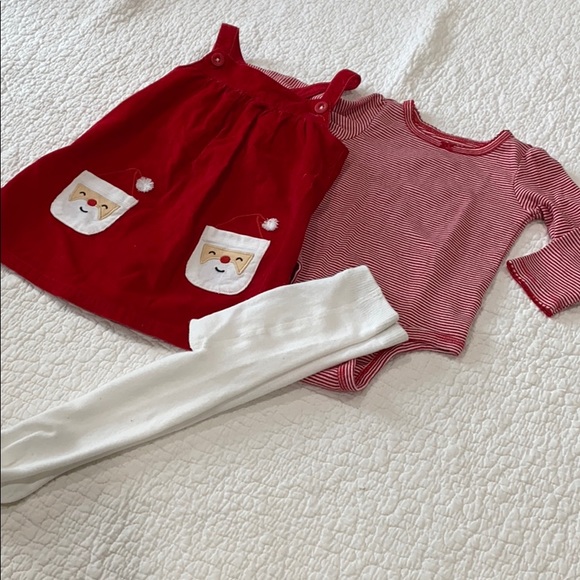Lot of 3 Christmas Outfits ❤️🎄❤️ - Picture 5 of 5